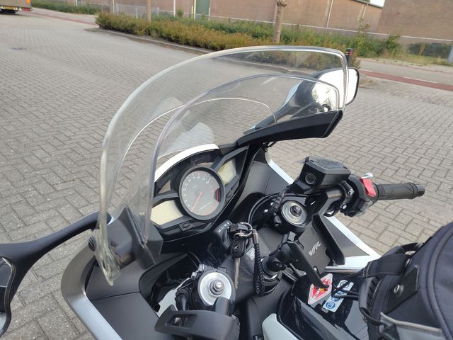 honda - vfr-1200-f-dct
