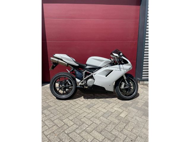 ducati - 848