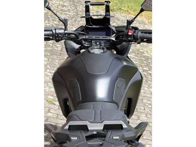 yamaha - tracer-7-gt