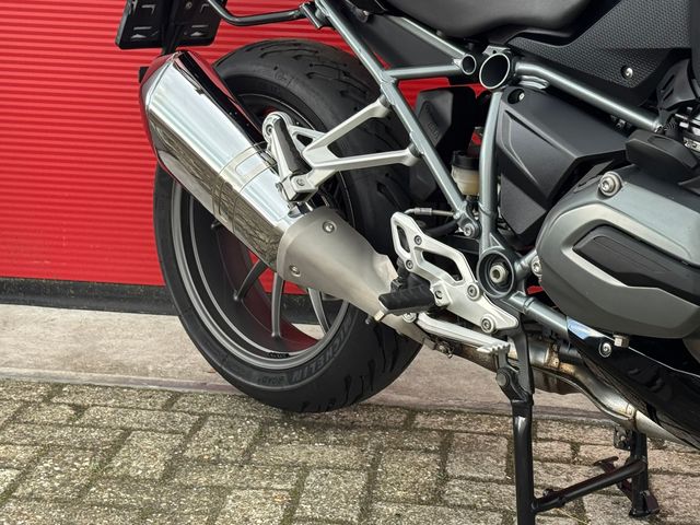 bmw - r-1200-rs