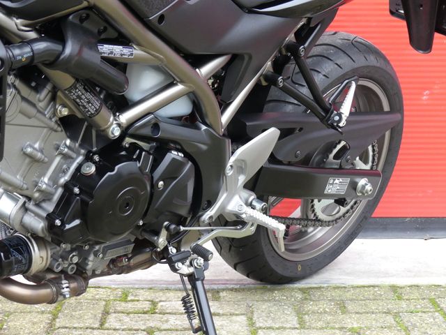 suzuki - sv-650-n-abs