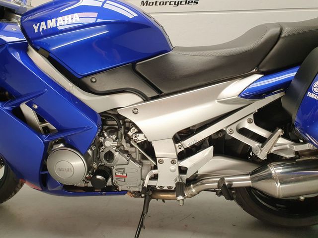yamaha - fjr-1300
