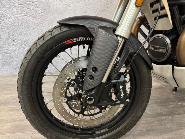 moto-guzzi - v-85-tt-travel