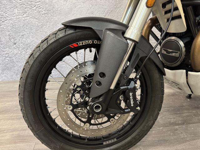 moto-guzzi - v-85-tt-travel