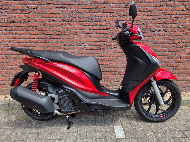 piaggio - medley-s
