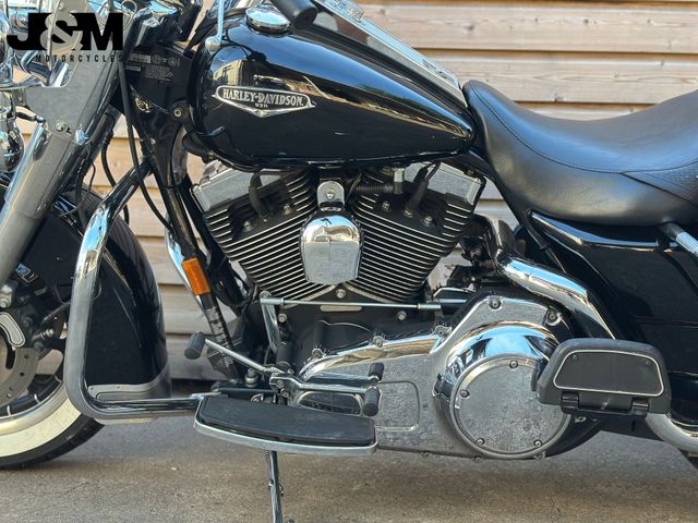 harley-davidson - road-king-flhri
