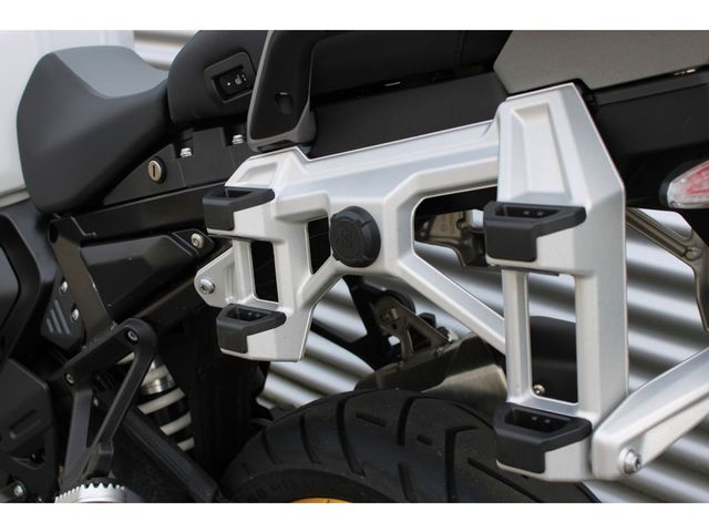 bmw - r-1300-gs-adventure