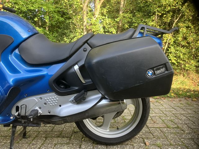 bmw - r-1100-rt