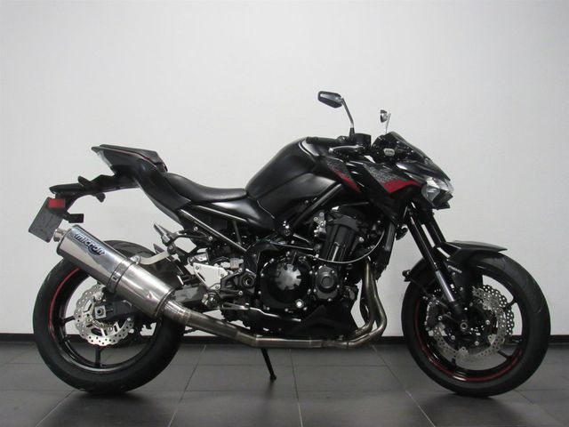 kawasaki - z900