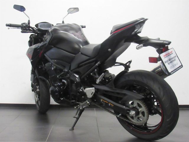 kawasaki - z900
