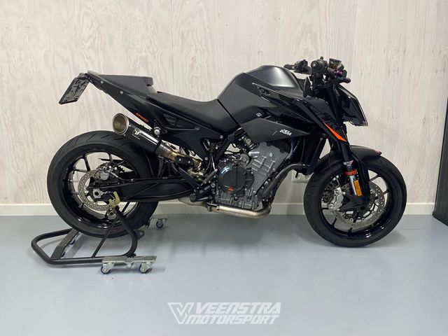 ktm - 890-duke-l