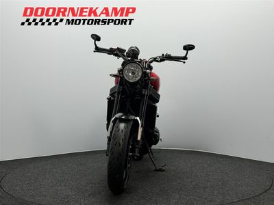 YAMAHA XSR 900 ABS – foto 4