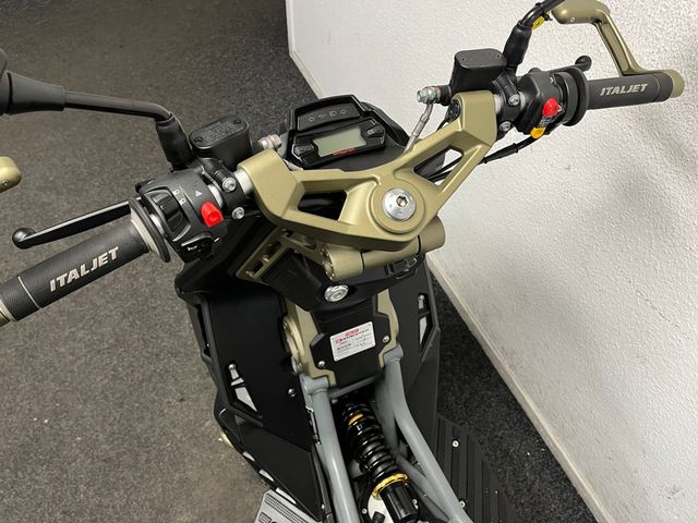 italjet - dragstar-200-limited-edition