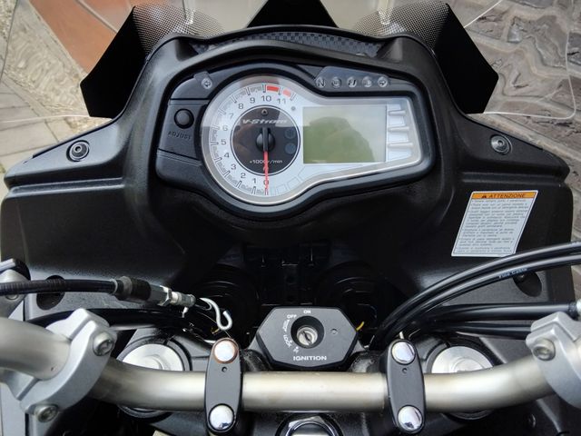 suzuki - v-strom-dl-650-abs