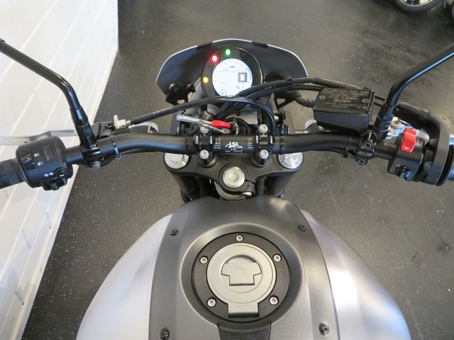 yamaha - xsr-700-abs