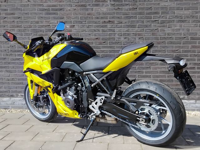 suzuki - gsx-8r