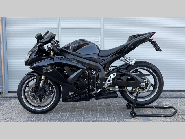suzuki - gsx-r-600