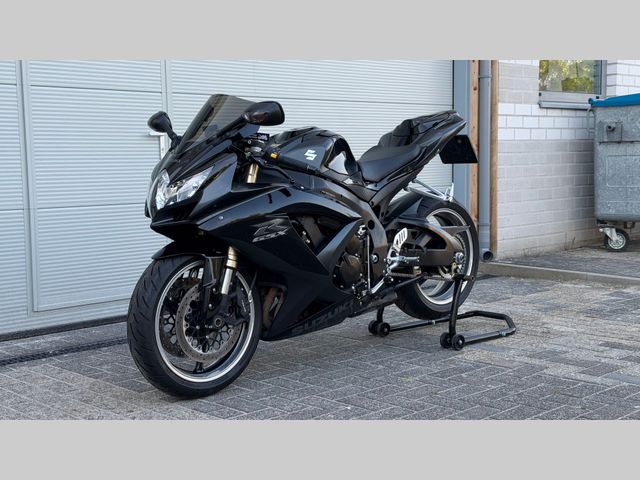 suzuki - gsx-r-600