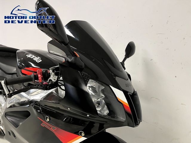 aprilia - rsv-1000-r