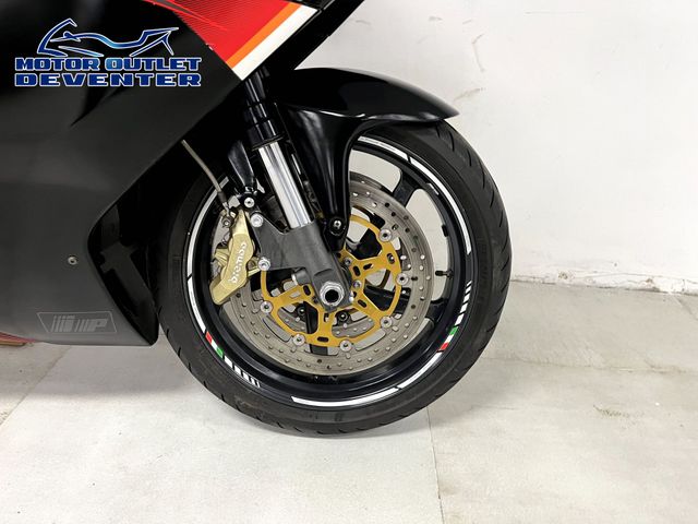 aprilia - rsv-1000-r