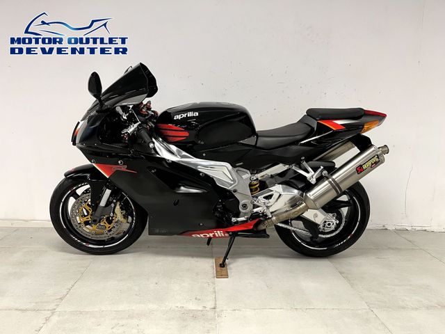 aprilia - rsv-1000-r