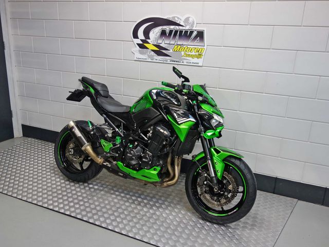kawasaki - z900