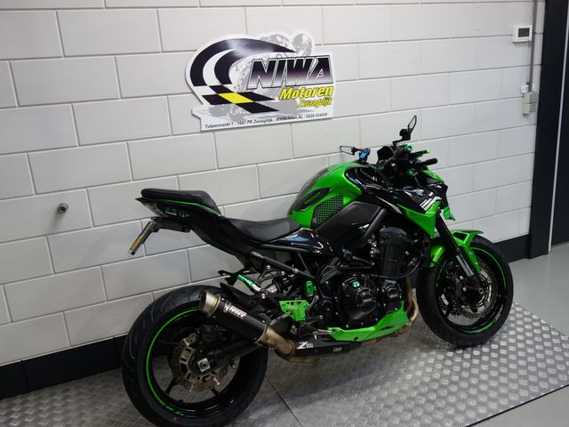 kawasaki - z900