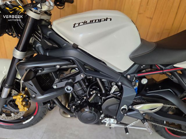 triumph - street-triple-r