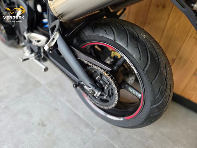 triumph - street-triple-r