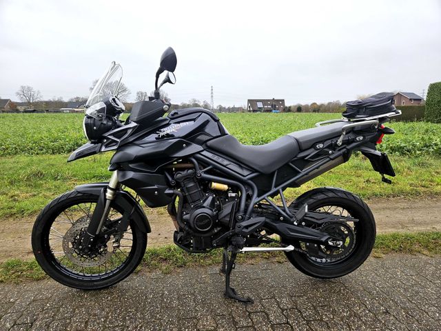 triumph - tiger-800-xc