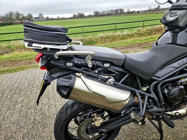 triumph - tiger-800-xc