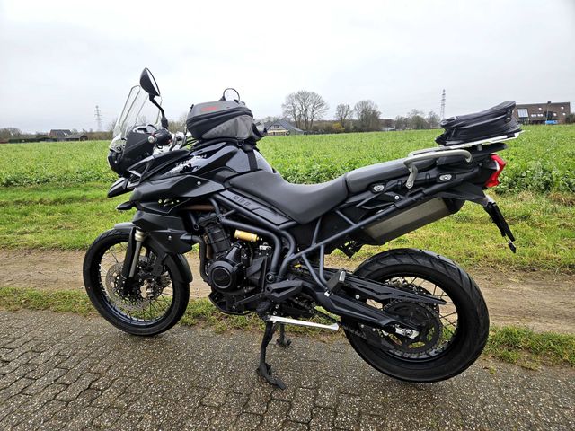 triumph - tiger-800-xc