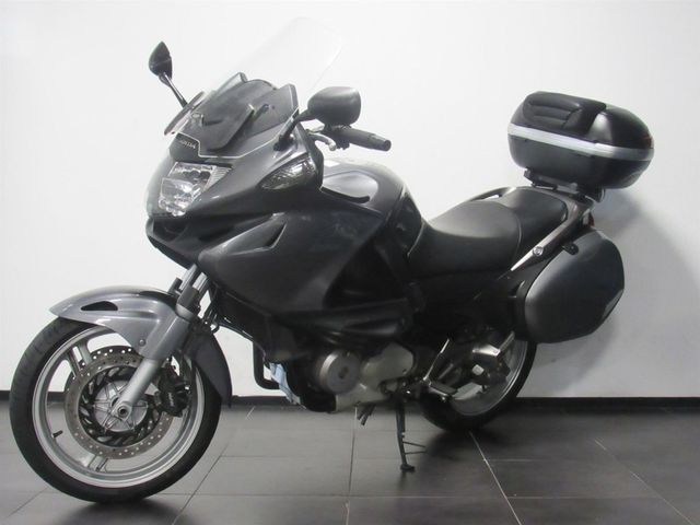 honda - nt-700-v-deauville