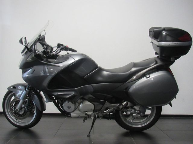 honda - nt-700-v-deauville