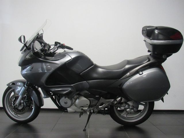 honda - nt-700-v-deauville