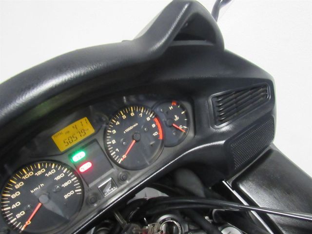 honda - nt-700-v-deauville