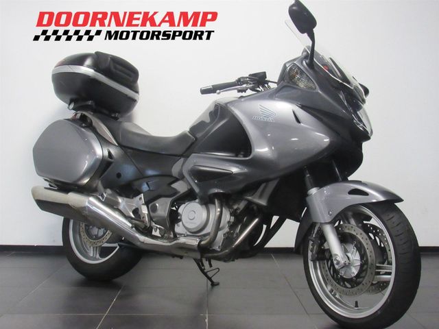 honda - nt-700-v-deauville