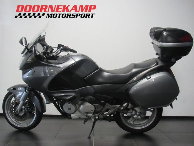 honda - nt-700-v-deauville