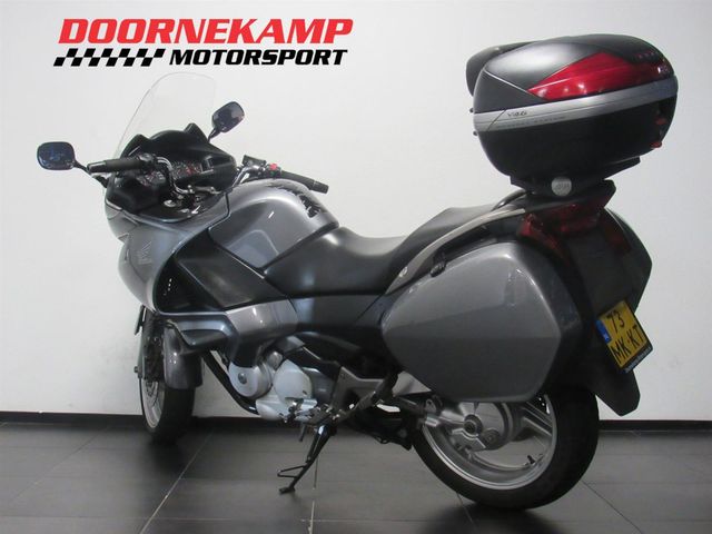 honda - nt-700-v-deauville