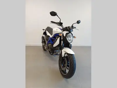 SUZUKI SFV 650 GLADIUS ABS – foto 4