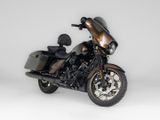 HARLEY-DAVIDSON STREET GLIDE ST FLHXST