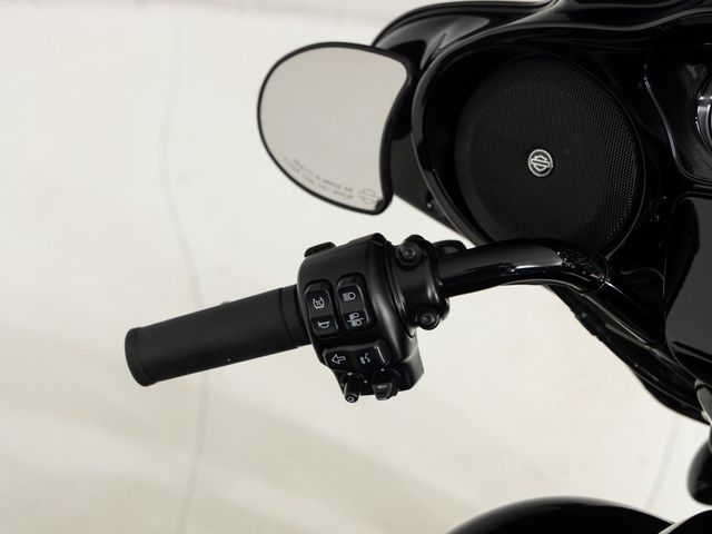 harley-davidson - street-glide-st-flhxst