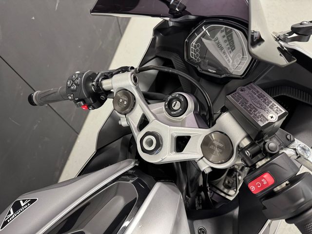 triumph - daytona-660