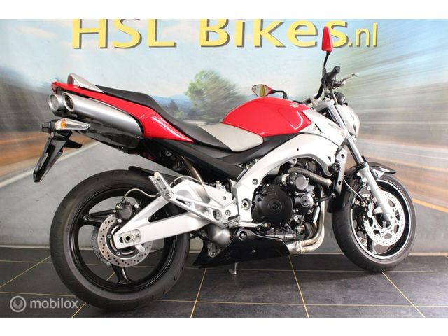 suzuki - gsr-600