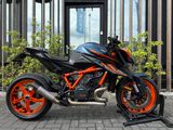 KTM 1290 SUPER DUKE R