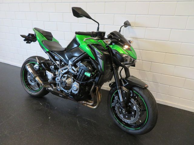 kawasaki - z900