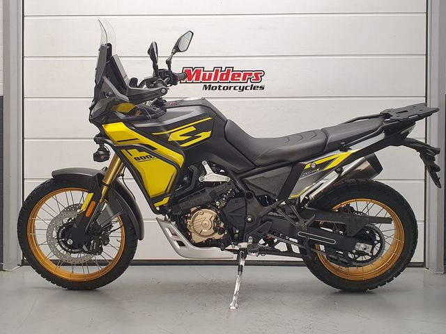 voge - ds-800-x-rally