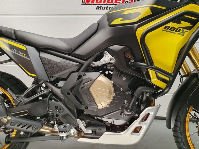 voge - ds-800-x-rally