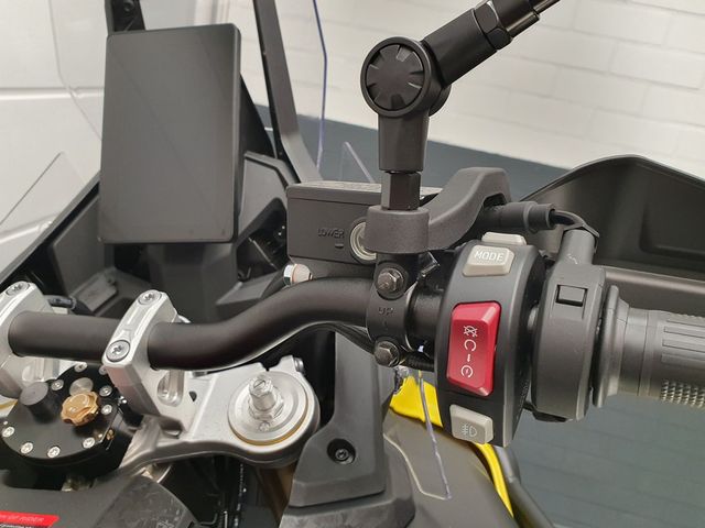 voge - ds-800-x-rally