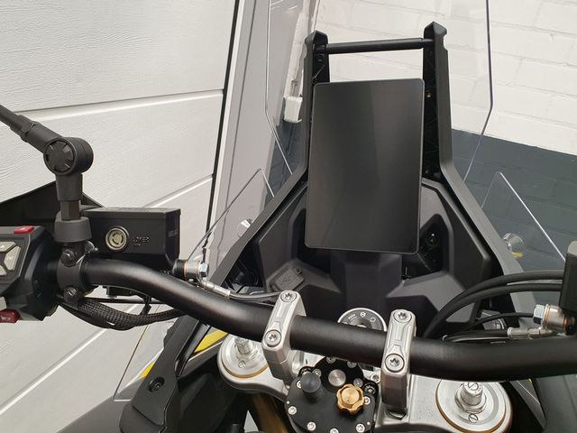 voge - ds-800-x-rally